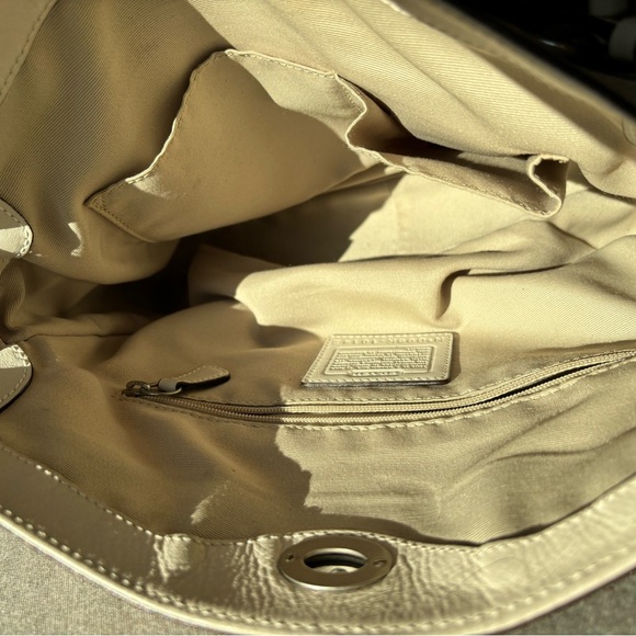 Coach Signature Small Tote Ivory Cream D06K-10142 - Picture 5 of 13